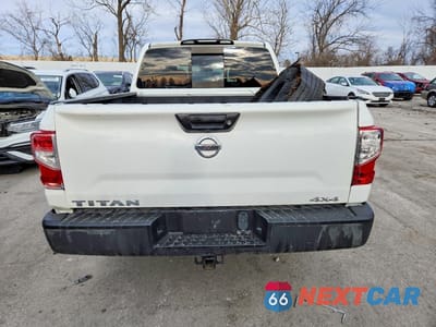 Zdjęcie 6 z 12 samochodu: 2018 NISSAN TITAN S 4WD 5.6L V8 CREW CAB VIN:1N6AA1EJ8JN537760 - miniatura
