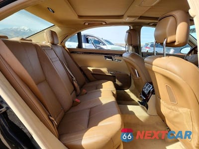 Zdjęcie 10 z 11 samochodu: 2007 MERCEDES-BENZ S 550 4MATIC VIN:WDDNG86X07A144016 - miniatura