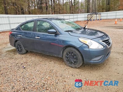 Czwarte zdjęcie samochodu z boku: 2017 NISS VERSA S VIN:3N1CN7AP0HL847766 - miniatura