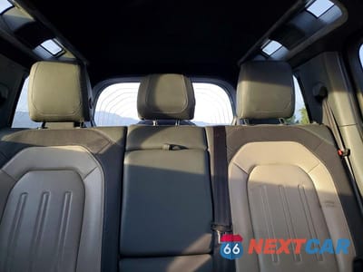 Zdjęcie 10 z 12 samochodu: 2021 LAND ROVER DEFENDER 110 X-DYNAMIC HSE VIN:SALE37RU6M2037603 - miniatura