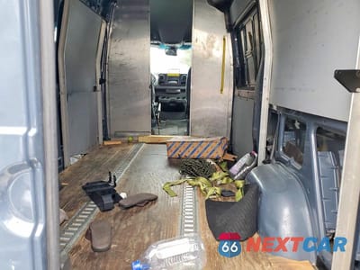 Zdjęcie 10 z 12 samochodu: 2019 MERCEDES BENZ SPRINTER 2500 DELIVERY VAN VIN:WD4PF0CD6KP102611 - miniatura