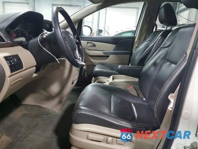 Zdjęcie 7 z 14 samochodu: 2016 HONDA ODYSSEY SE VIN:5FNRL5H38GB087913 - miniatura