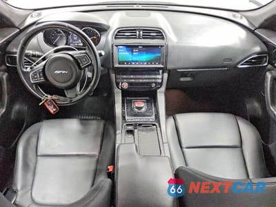 Zdjęcie 8 z 14 samochodu: 2020 JAGUAR F-PACE PREMIUM VIN:SADCJ2FX8LA645797 - miniatura