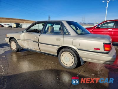 Drugie zdjęcie samochodu z przodu: 1991 TOYOTA CAMRY DELUXE VIN:4T1VV21E1MU062904 - miniatura