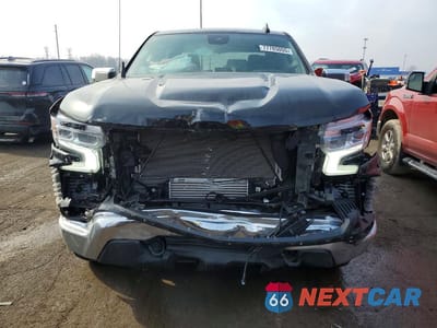 Piąte zdjęcie samochodu w środku: 2026 CHEVROLET SILVERADO K1500 LT-L VIN:1GCPKKEK4TZ125176 - miniatura