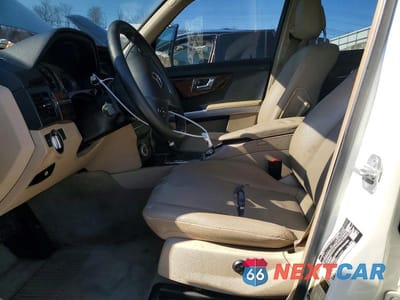 Zdjęcie 7 z 13 samochodu: 2011 MERCEDES-BENZ GLK 350 4MATIC VIN:WDCGG8HB5BF610422 - miniatura