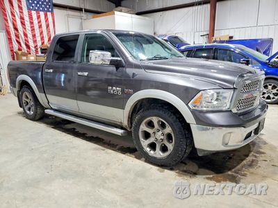 Czwarte zdjęcie samochodu z boku: 2015 RAM 1500 LARAMIE VIN:1C6RR7NT4FS515564 - miniatura