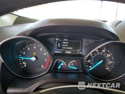 Zdjęcie 9 z 11 samochodu: 2018 FORD ESCAPE SE VIN:1FMCU0GD4JUD33754 - miniatura