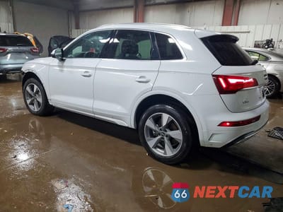 Drugie zdjęcie samochodu z przodu: 2024 AUDI Q5 PREMIUM 40 VIN:WA1ABAFY1R2026670 - miniatura