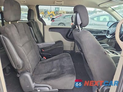 Zdjęcie 11 z 13 samochodu: 2016 DODGE GRAND CARAVAN SXT VIN:2C4RDGCG4GR328115 - miniatura