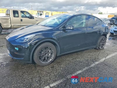 2025 TESLA MODEL Y 7SAYGDED2SF321014 - główne zdjęcie licytacji z USA - miniatura