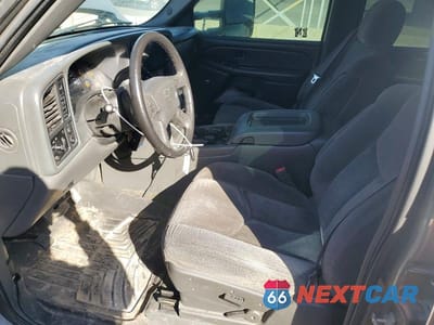 Zdjęcie 7 z 12 samochodu: 2006 CHEV SILVERADO K3500 VIN:1GCJK33D26F144427 - miniatura