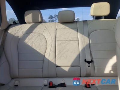 Zdjęcie 10 z 12 samochodu: 2017 MERCEDES-BENZ GLC 300 4MATIC VIN:WDC0G4KBXHV005913 - miniatura