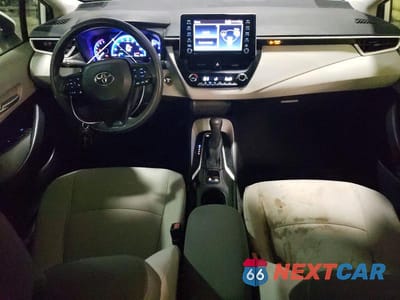 Zdjęcie 8 z 11 samochodu: 2021 TOYOTA COROLLA LE VIN:JTDEAMDE2MJ003918 - miniatura