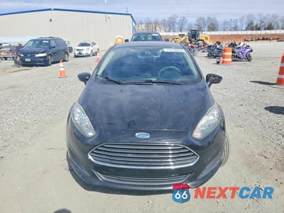 Piąte zdjęcie samochodu w środku: 2015 FORD FIESTA S VIN:3FADP4AJ2FM121149 - miniatura