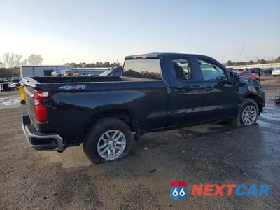 Trzecie zdjęcie samochodu z tyłu: 2020 CHEVROLET SILVERADO K1500 LT VIN:1GCRYDED4LZ171207 - miniatura