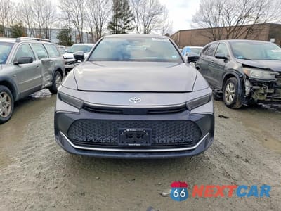 Piąte zdjęcie samochodu w środku: 2024 TOYOTA CROWN PLATINUM VIN:JTDAFAAF9R3006161 - miniatura