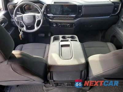 Zdjęcie 8 z 12 samochodu: 2024 CHEVROLET SILVERADO K1500 RST VIN:1GCUDEE89RZ158363 - miniatura