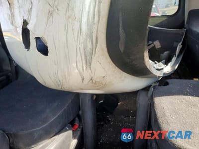 Zdjęcie 10 z 12 samochodu: 2013 GMC YUKON DENALI VIN:1GKS2EEFXDR249506 - miniatura