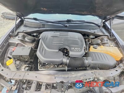 Zdjęcie 11 z 12 samochodu: 2019 CHRYSLER 300 TOURING VIN:2C3CCAAG6KH555995 - miniatura