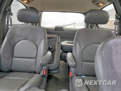 Zdjęcie 10 z 15 samochodu: 2004 CHRYSLER TOWN & COUNTRY TOURING VIN:2C4GP54L24R518151 - miniatura