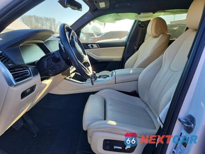 Zdjęcie 7 z 12 samochodu: 2022 BMW X5 XDRIVE40I VIN:5UXCR6C02N9L23436 - miniatura