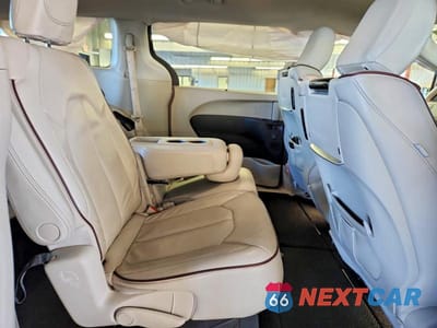 Zdjęcie 11 z 13 samochodu: 2018 CHRYSLER PACIFICA LIMITED VIN:2C4RC1GG3JR226869 - miniatura
