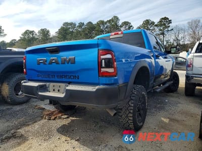 Czwarte zdjęcie samochodu z boku: 2022 RAM 2500 POWERWAGON VIN:3C6TR5EJ2NG281424 - miniatura