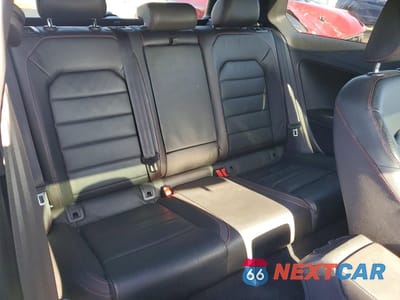 Zdjęcie 10 z 12 samochodu: 2015 VOLKSWAGEN GTI VIN:3VWTT7AU0FM069630 - miniatura