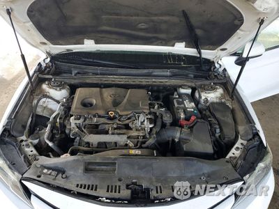 Zdjęcie 11 z 12 samochodu: 2019 TOYOTA CAMRY L VIN:4T1B11HK3KU254214 - miniatura