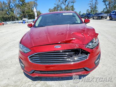 Piąte zdjęcie samochodu w środku: 2020 FORD FUSION SE VIN:3FA6P0HD0LR104754 - miniatura