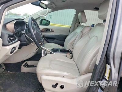 Zdjęcie 7 z 12 samochodu: 2017 CHRYSLER PACIFICA TOURING L PLUS VIN:2C4RC1EG1HR518386 - miniatura