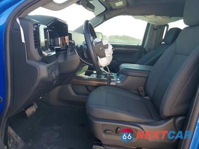 Zdjęcie 7 z 11 samochodu: 2025 CHEVROLET SILVERADO K1500 RST VIN:1GCUKEE88SZ160312 - miniatura