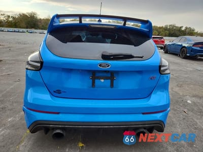 Zdjęcie 6 z 11 samochodu: 2017 FORD FOCUS RS VIN:WF0DP3TH4H4120241 - miniatura