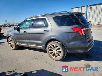 Drugie zdjęcie samochodu z przodu: 2016 FORD EXPLORER LIMITED VIN:1FM5K8F84GGA26738 - miniatura