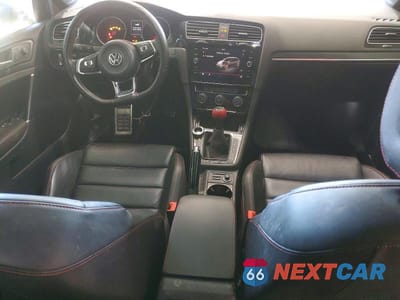 Zdjęcie 8 z 11 samochodu: 2020 VOLKSWAGEN GTI S VIN:3VW5T7AU7LM004505 - miniatura