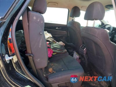 Zdjęcie 11 z 13 samochodu: 2019 KIA SORENTO L VIN:5XYPG4A3XKG534775 - miniatura