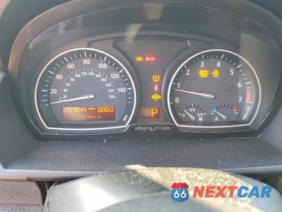 Zdjęcie 9 z 13 samochodu: 2006 BMW X3 3.0I VIN:WBXPA93406WD27797 - miniatura