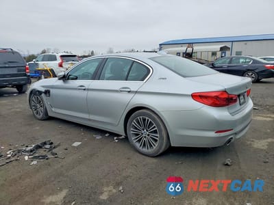 Drugie zdjęcie samochodu z przodu: 2019 BMW 530XE VIN:WBAJB1C5XKB376270 - miniatura