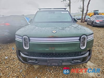 Piąte zdjęcie samochodu w środku: 2025 RIVIAN R1T ADVENTURE VIN:7FCTGBAA4SN041744 - miniatura