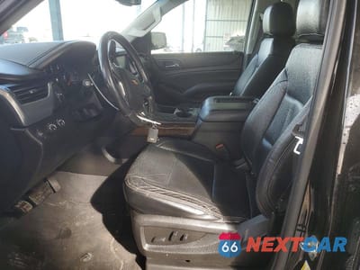 Zdjęcie 7 z 13 samochodu: 2020 CHEVROLET SUBURBAN K1500 LS VIN:1GNSKGKCXLR228372 - miniatura
