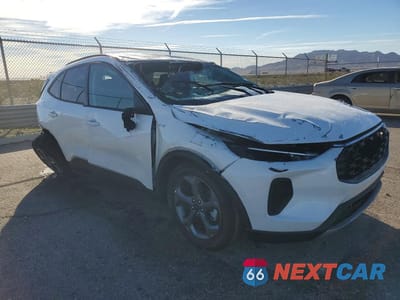 Czwarte zdjęcie samochodu z boku: 2026 FORD ESCAPE ST LINE VIN:1FMCU0MN4TUA32689 - miniatura
