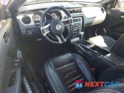 Zdjęcie 8 z 12 samochodu: 2012 FORD MUSTANG VIN:1ZVBP8EM8C5255711 - miniatura