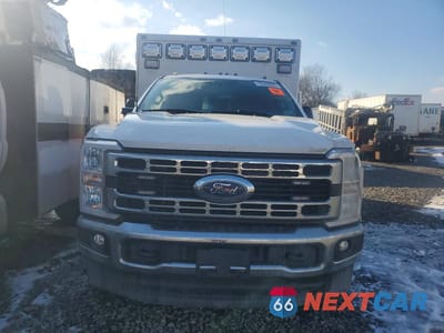 Piąte zdjęcie samochodu w środku: 2024 FORD F350 SUPER DUTY AMBULANCE VIN:1FDRF3HN5RDA26893 - miniatura