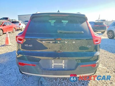 Zdjęcie 6 z 12 samochodu: 2022 VOLVO XC40 T5 MOMENTUM VIN:YV4162UK1N2759551 - miniatura