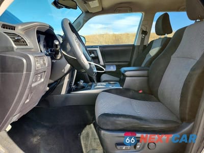 Zdjęcie 7 z 12 samochodu: 2021 TOYOTA 4RUNNER SR5 VIN:JTEMU5JR6M5900177 - miniatura