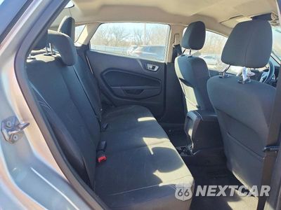 Zdjęcie 10 z 12 samochodu: 2016 FORD FIESTA SE VIN:3FADP4BJ3GM111911 - miniatura