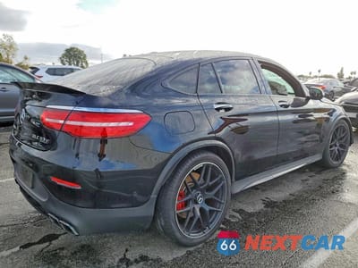 Trzecie zdjęcie samochodu z tyłu: 2019 MERCEDES-BENZ GLC COUPE 63 S 4MATIC AMG VIN:WDC0J8KB8KF500444 - miniatura