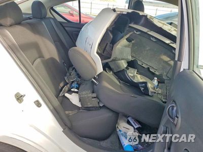 Zdjęcie 10 z 11 samochodu: 2019 NISSAN VERSA S VIN:3N1CN7AP3KL821590 - miniatura