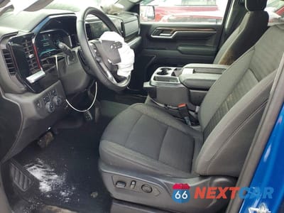 Zdjęcie 7 z 12 samochodu: 2023 CHEVROLET SILVERADO K1500 RST VIN:1GCUDEE82PZ109728 - miniatura